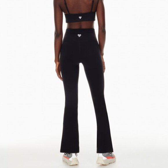 Aritzia TnAction TnaBUTTER™ Black Split Hi-Rise Long Legging size S - Picture 2 of 10